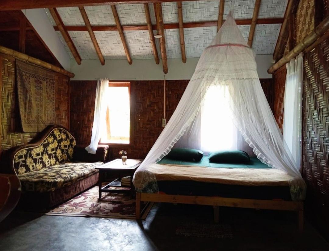 Magpie Homestay & Jungle Trekking Only For Guest Trekking With Us Bukit Lawang Pokój zdjęcie